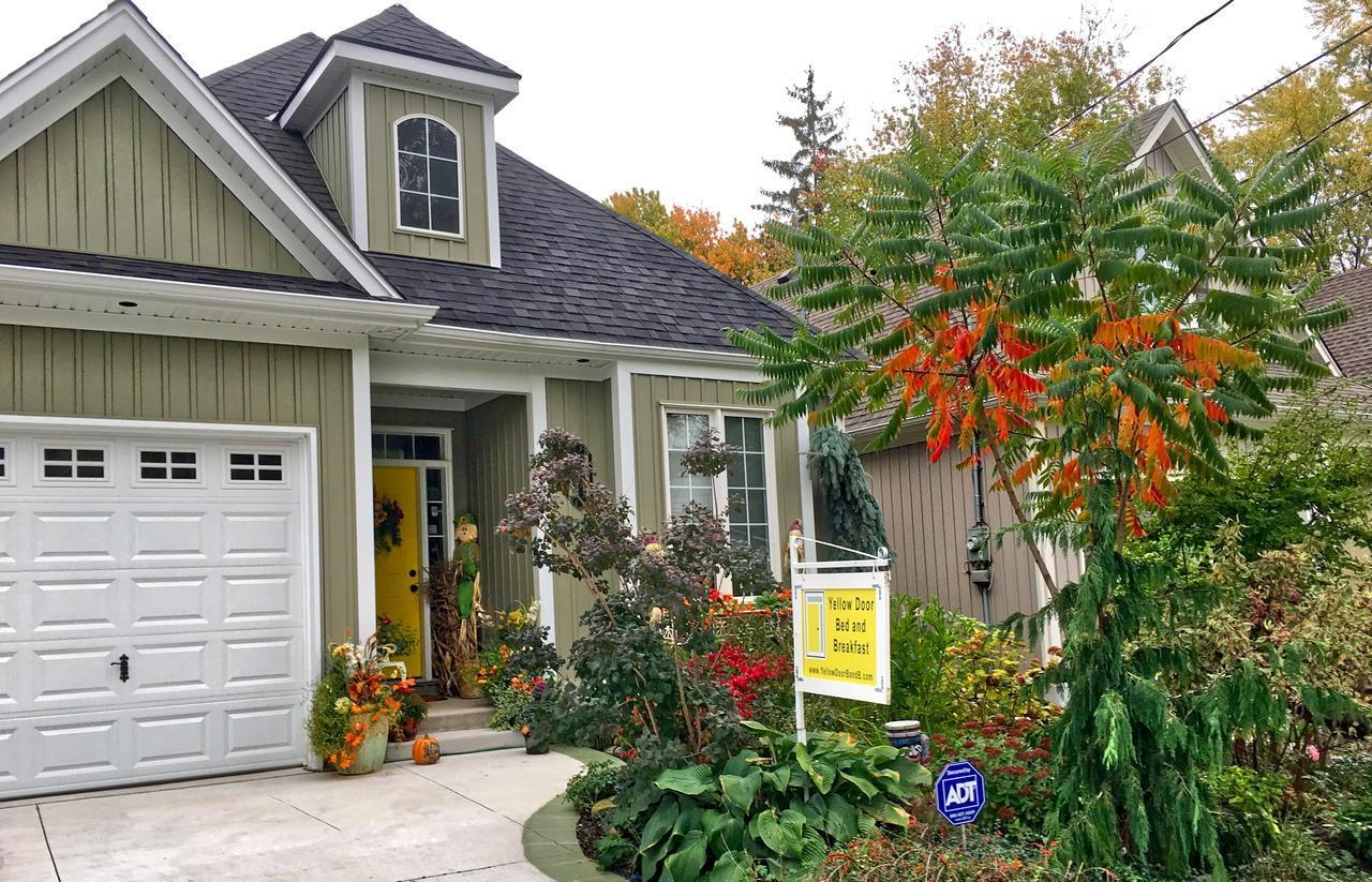 Yellow Door Bed And Breakfast Fort Erie Exteriér fotografie